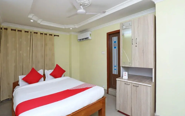 OYO 11488 Hotel Subham Palace