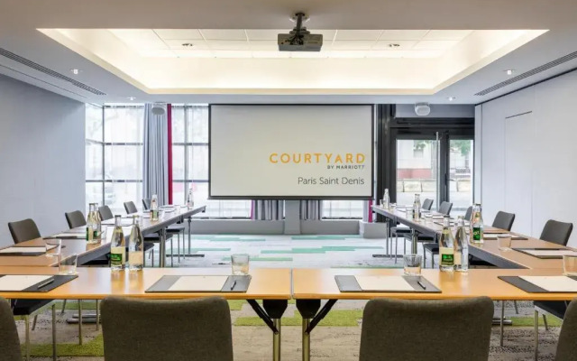 Courtyard by Marriott Paris Saint Denis