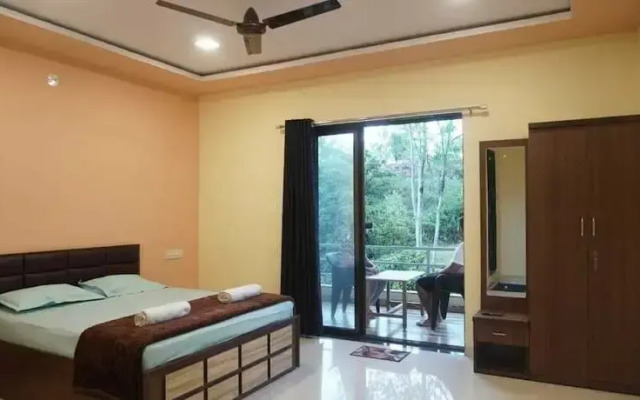 7 Hill By Sansid Stays