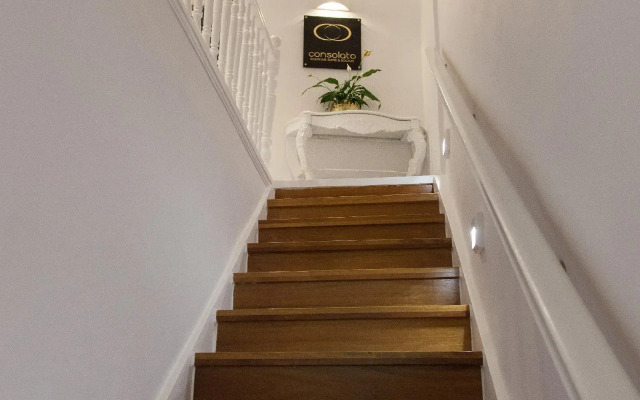 Consolato Boutique