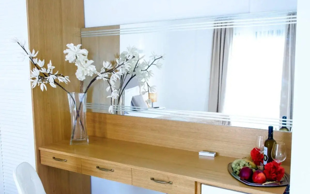 Stavros Beach Hotel