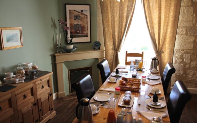 Le Patio Chambres et Table dHotes