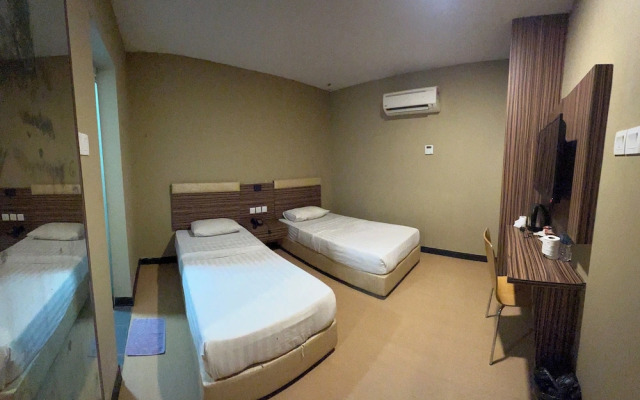 Havona Hotel -Permas Jaya -Self Check-In