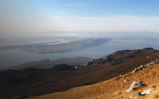 Apartment "King" Cesarica-Karlobag