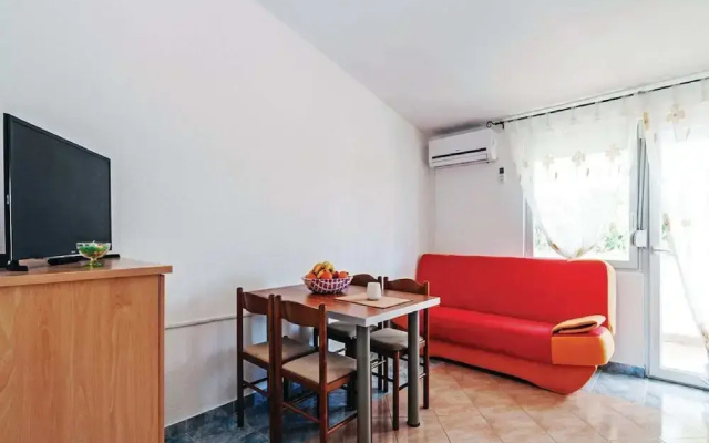 Apartments Hak - One Bedroom Apartment With Terrace and Sea View