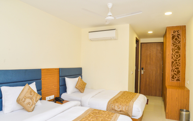 Hotel Grand Suites By D'Capitol Near IGI Airport