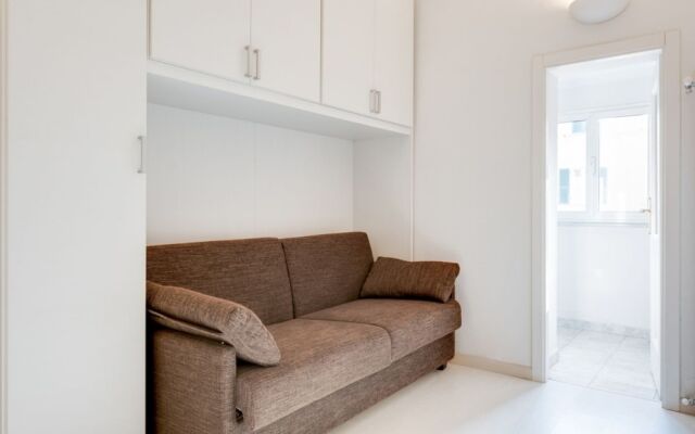 Sarzana White Apartment nel Centro Storico