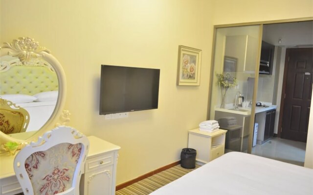 Enjoy Private Apartment Hotel Lucky City