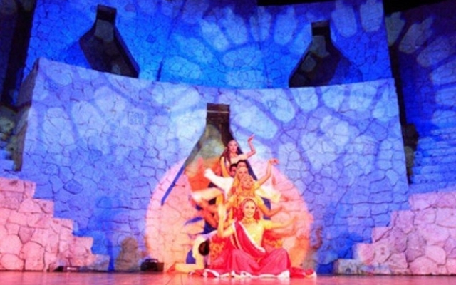 Jungala Park Hotel At Vidantaworld Riviera Maya