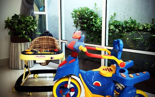 iBook 1 - Luxury Holiday Homestay