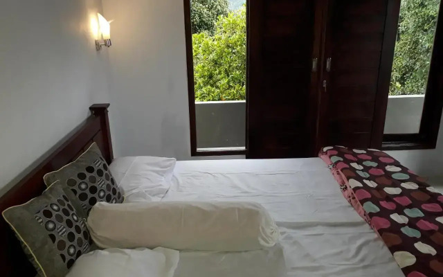 Sugi Gede Homestay