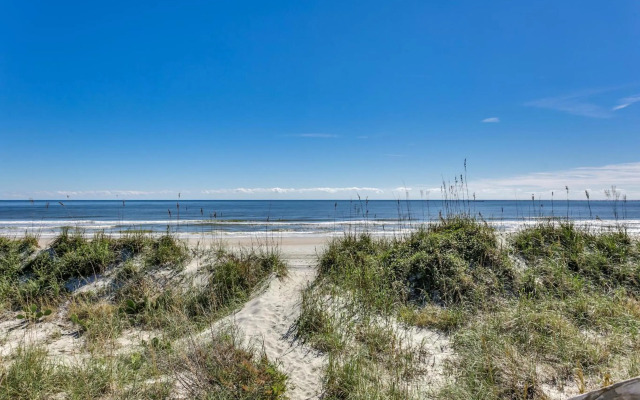 -Under The Sea (8 Bdrm / 7 Bath, Sleeps 22)