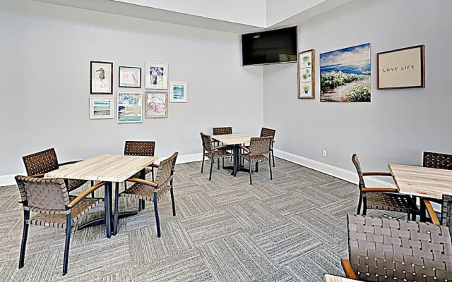 24 Arundel - 2 Br Home