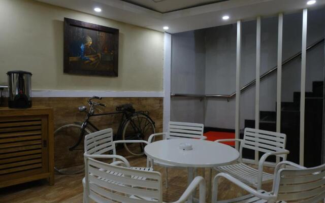 Wisma Lovebird