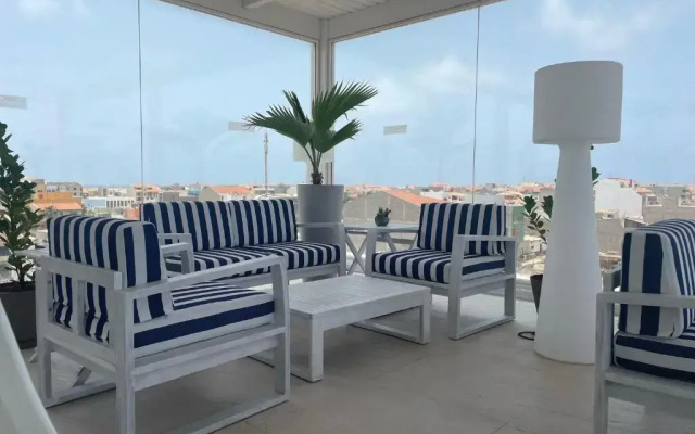 Design Suites Boutique Hotel