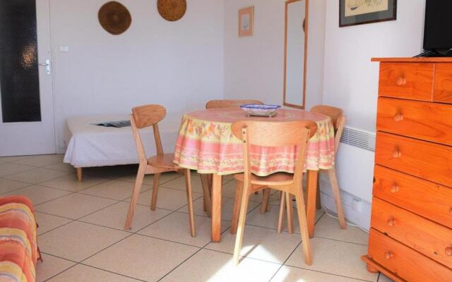 Appartement Le Lavandou, 1 pièce, 2 personnes - FR-1-251-307