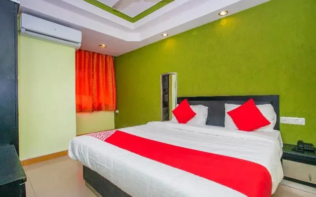 OYO 6145 The Hotel Nalanda