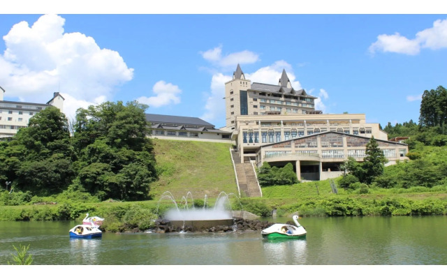 Royal Tainai Park Hotel