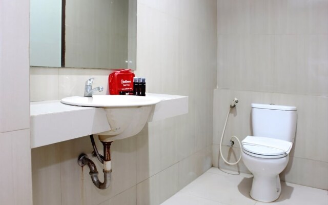 RedDoorz near Balai Kota Surabaya