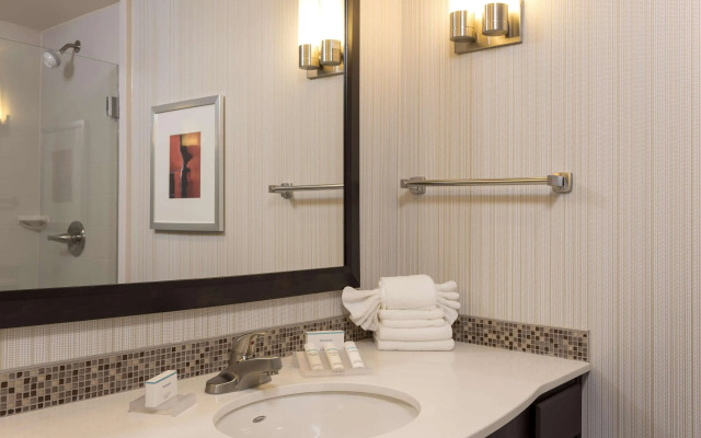 Hilton Garden Inn Louisville Downtown