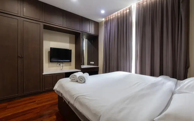Greenview Ekkamai 10 by OYO Rooms