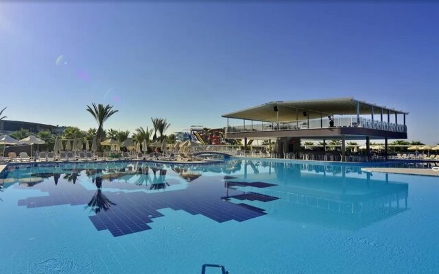 Sunmelia Beach Resort Hotel & Spa