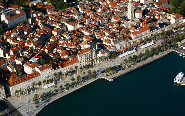 Apartment 4 you in Split