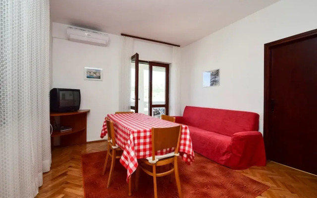 Apartments Valentić 1218