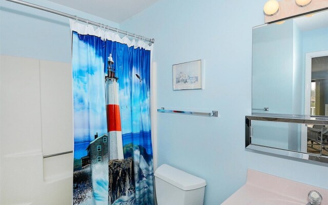 209 Parkwood Street by Long & Foster