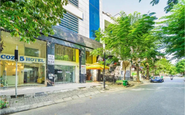 Collection O Cozy 5 Hotel - Near SECC