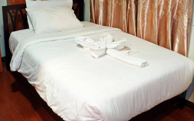 Tinhat Boutique Hotel and Restaurant