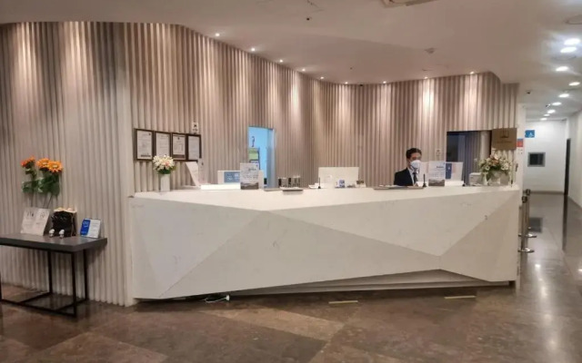Hotel Bridge Seogwipo