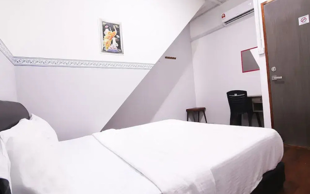 SPOT ON 90044 Amida Point