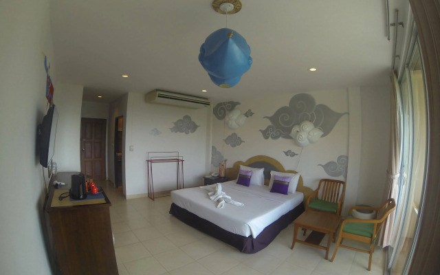 Karon Living Room