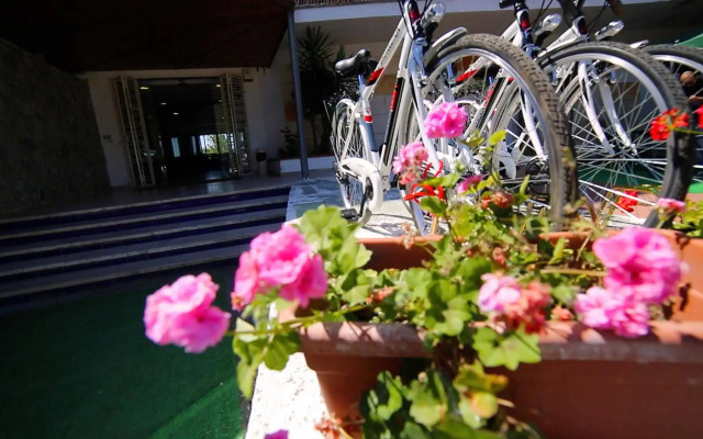 Hotel Punta Licosa