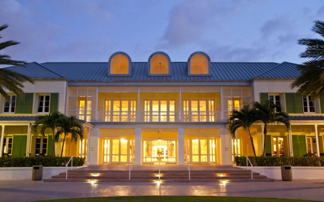 Lighthouse Pointe at Grand Lucayan - All Inclusive