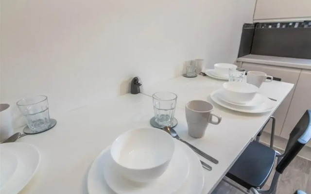 Magdala Apartment - Sleek and Modern 2bed in Nottingham