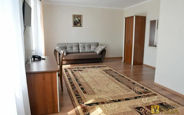 Dostyk Luxe Hotel
