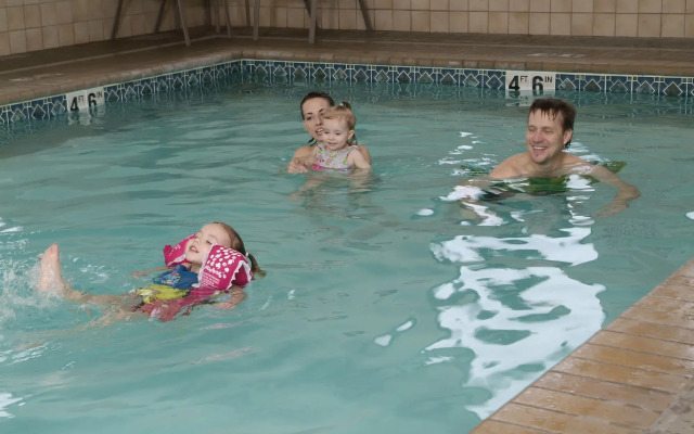 Boothill Inn And Suites