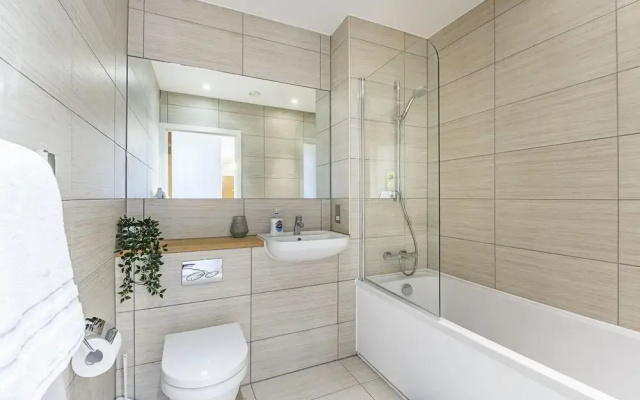 Stunning Brand New Westminster Apartment