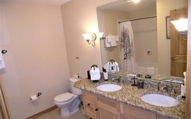 Dakota Lodge 2 Bed 2 Bath