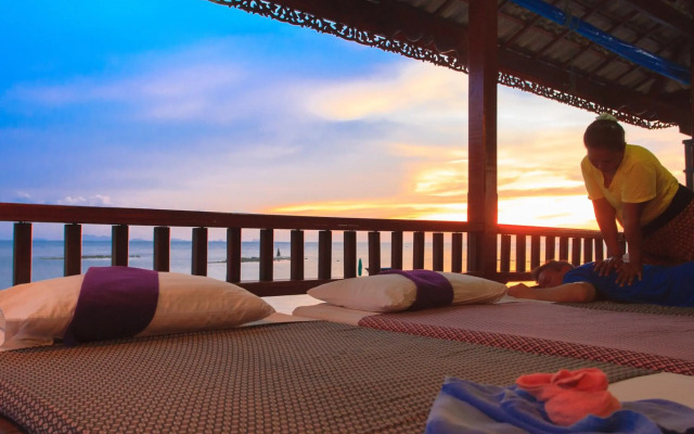 Haad Yao Bayview Resort & Spa