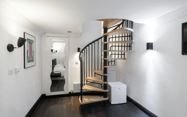 6 Portobello Road