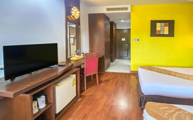 The Ligor City Hotel