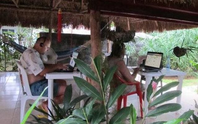 Bambu Hostel