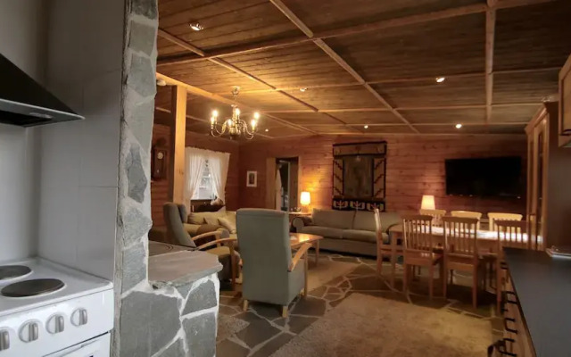 Elves Village Hotel