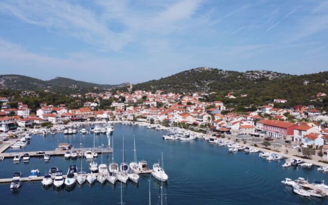 Apartment Milin Murter/Jezera 26991