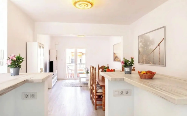 City Loft - Bright and Spaceful Apartment