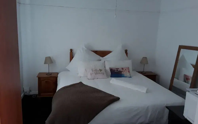 Kwazi Guest House