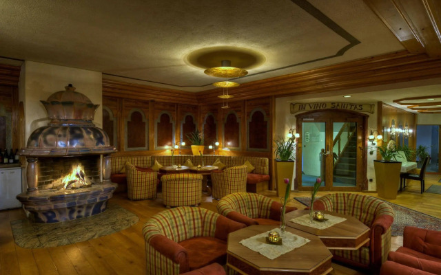 Königshof Hotel Resort ****S